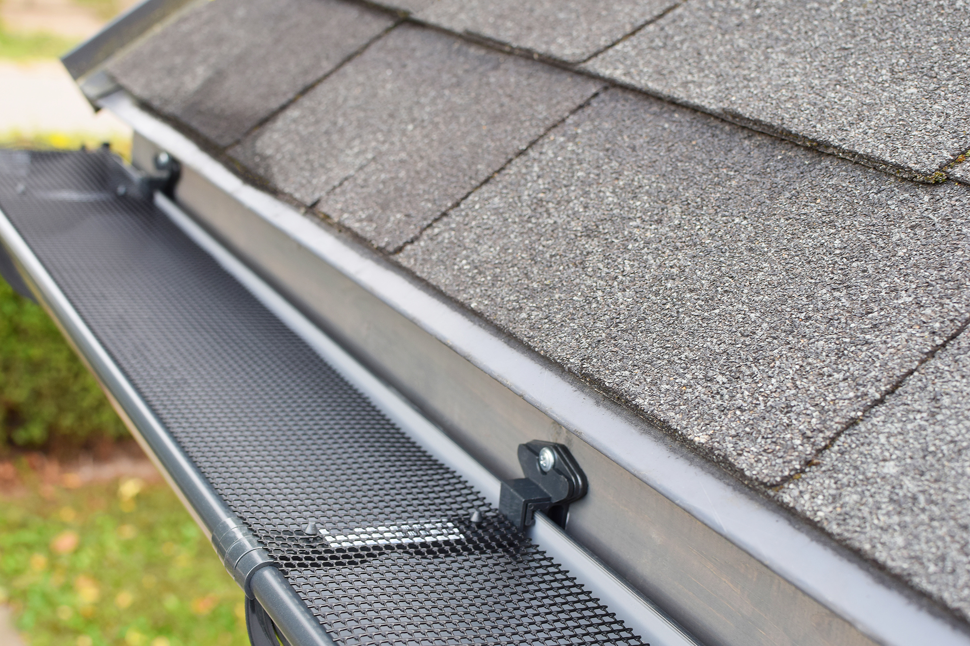 why-install-gutter-guards-01